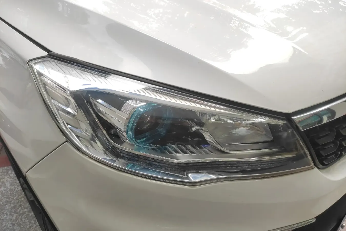 2018 Leopaard CS9 1.5T 150HP L4 CVT,autocango,china used car exporter,china ev exporter,chinese used car exporter,chinese used ev exporter