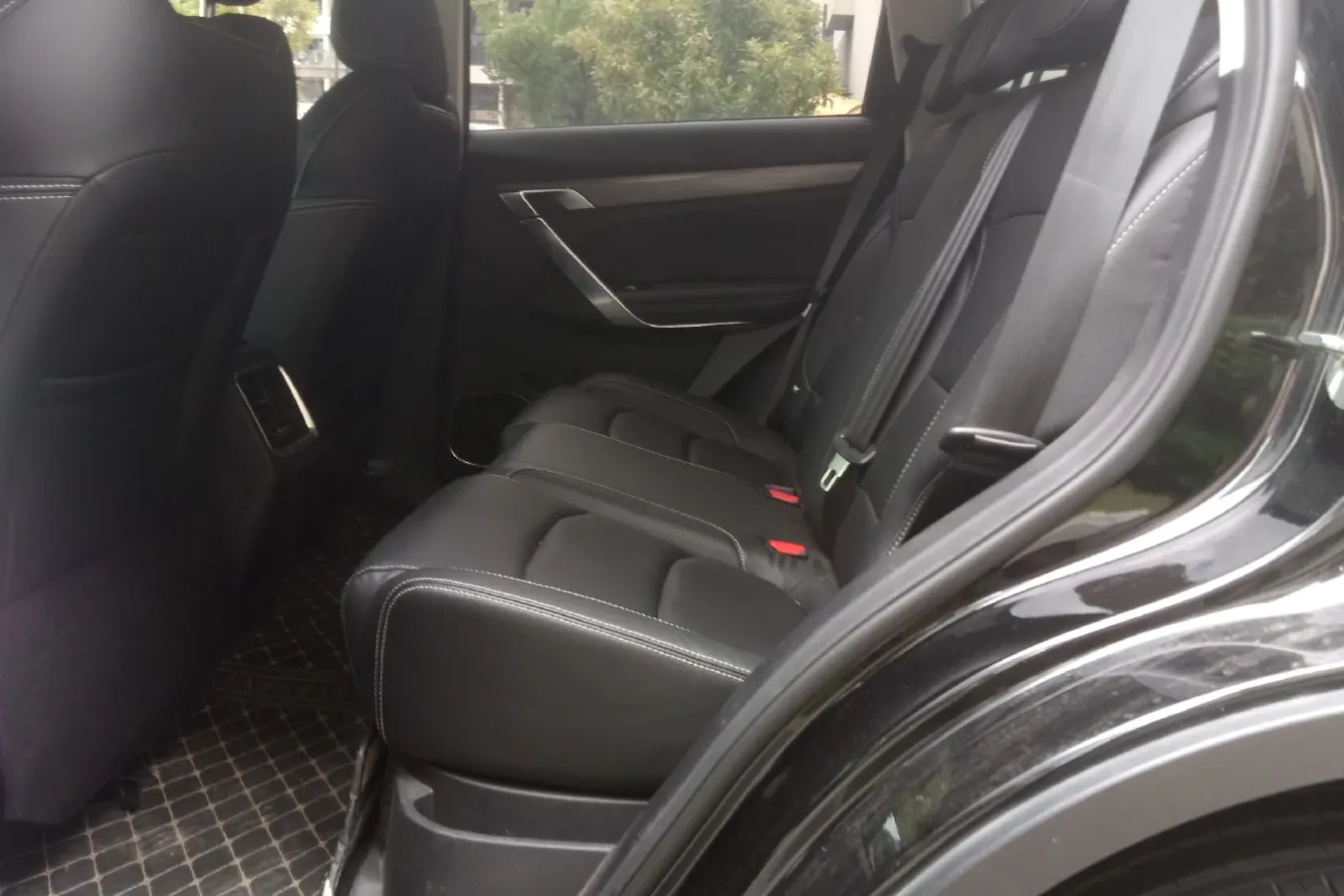 2020 Geely Azkarra 1.8T 184HP L4 7DCT,autocango,china used car exporter,china ev exporter,chinese used car exporter,chinese used ev exporter