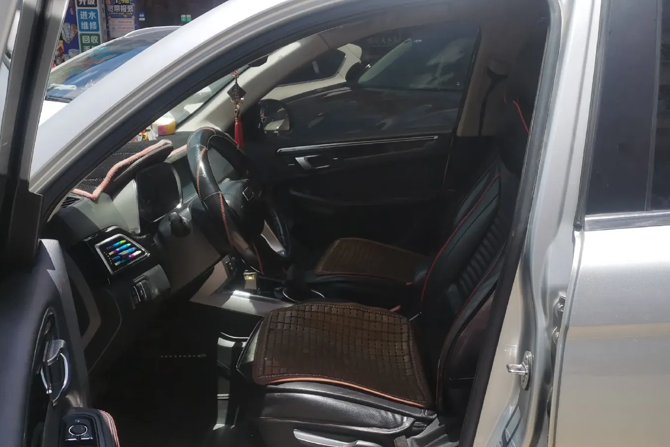 2015 Zotye Damy X5 1.5T 150HP L4 CVT,autocango,china used car exporter,china ev exporter,chinese used car exporter,chinese used ev exporter