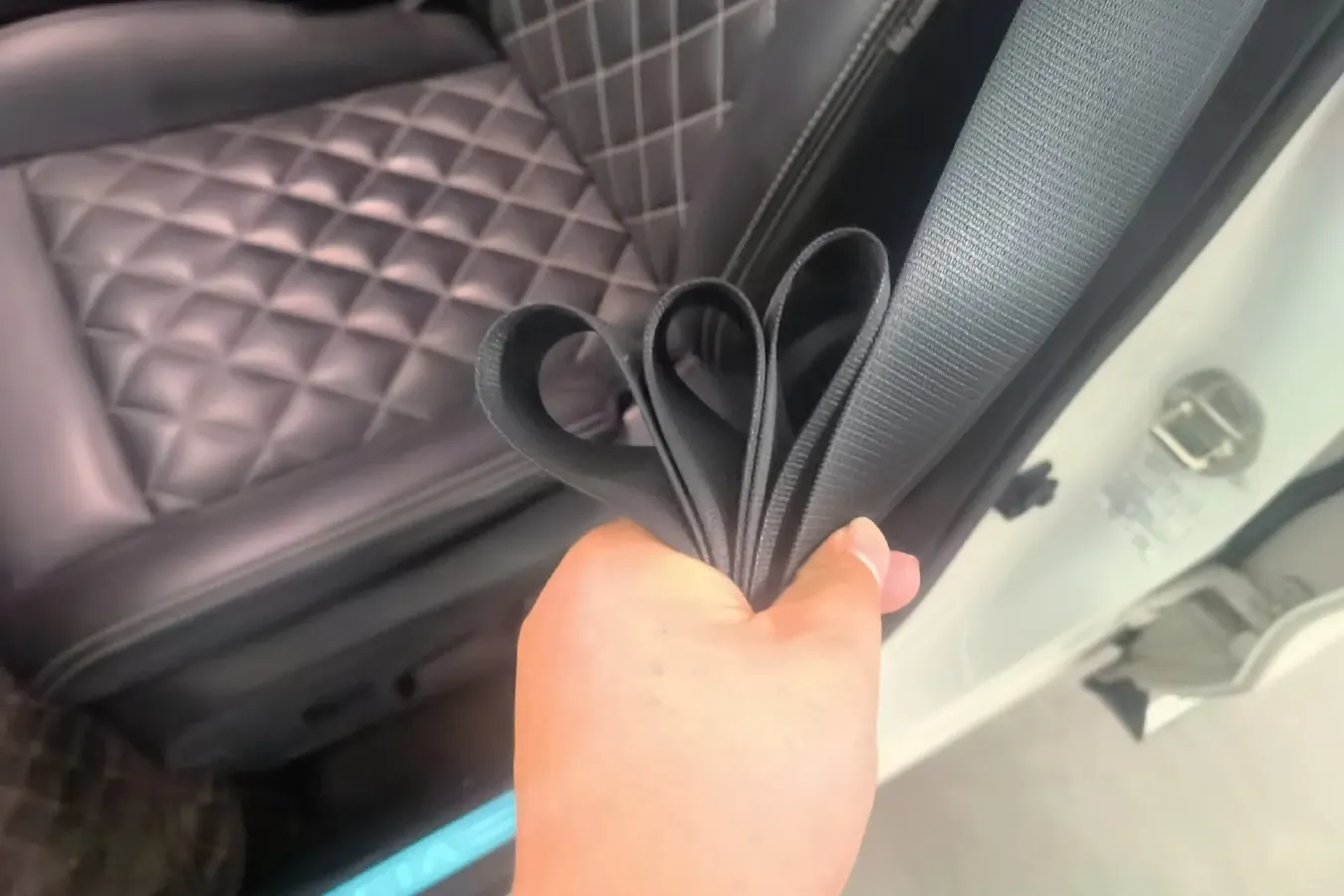 2020 Venucia Star 1.5T 190HP L4 7DCT,autocango,china used car exporter,china ev exporter,chinese used car exporter,chinese used ev exporter