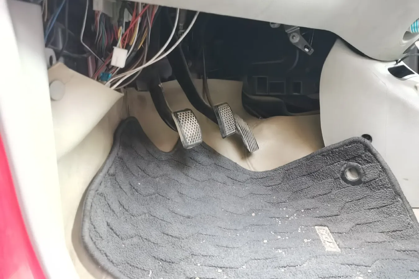 2011 Chery QQ3 0.8L 52HP L3 5MT,autocango,china used car exporter,china ev exporter,chinese used car exporter,chinese used ev exporter