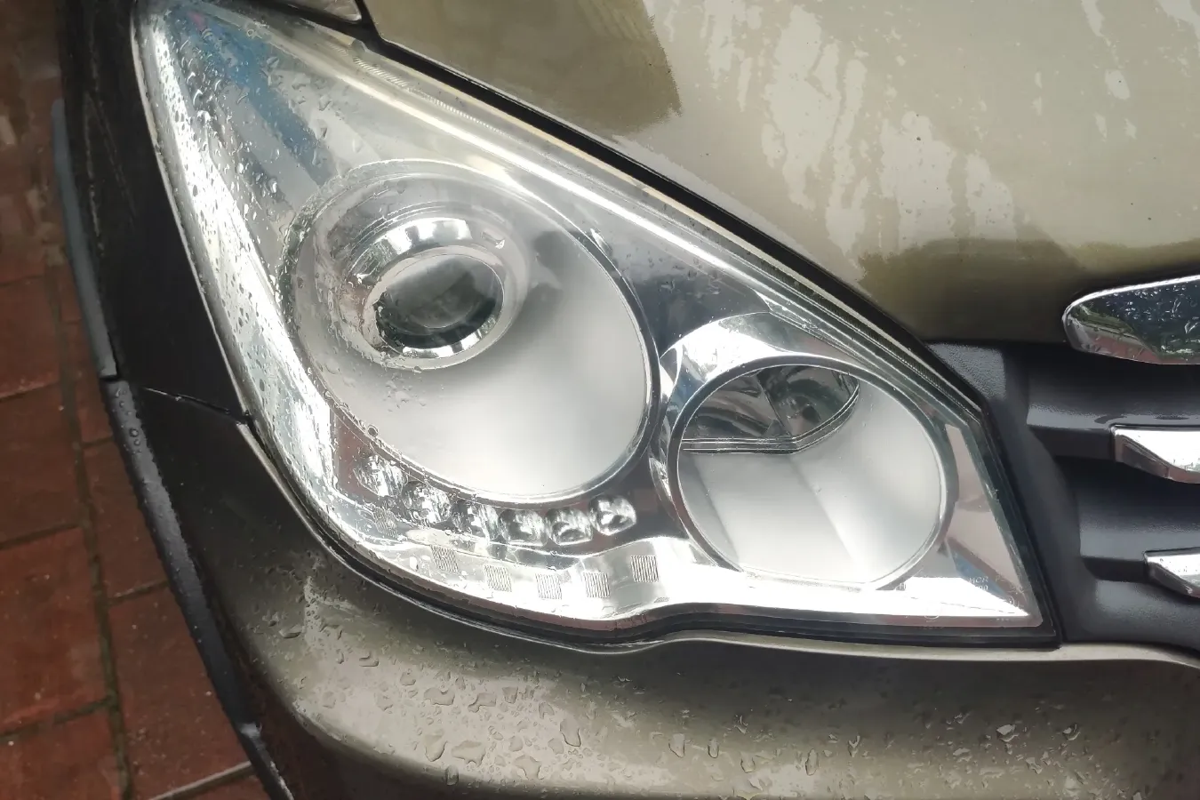 2013 FAW Senia S80 1.5L 109HP L4 5MT,autocango,china used car exporter,china ev exporter,chinese used car exporter,chinese used ev exporter