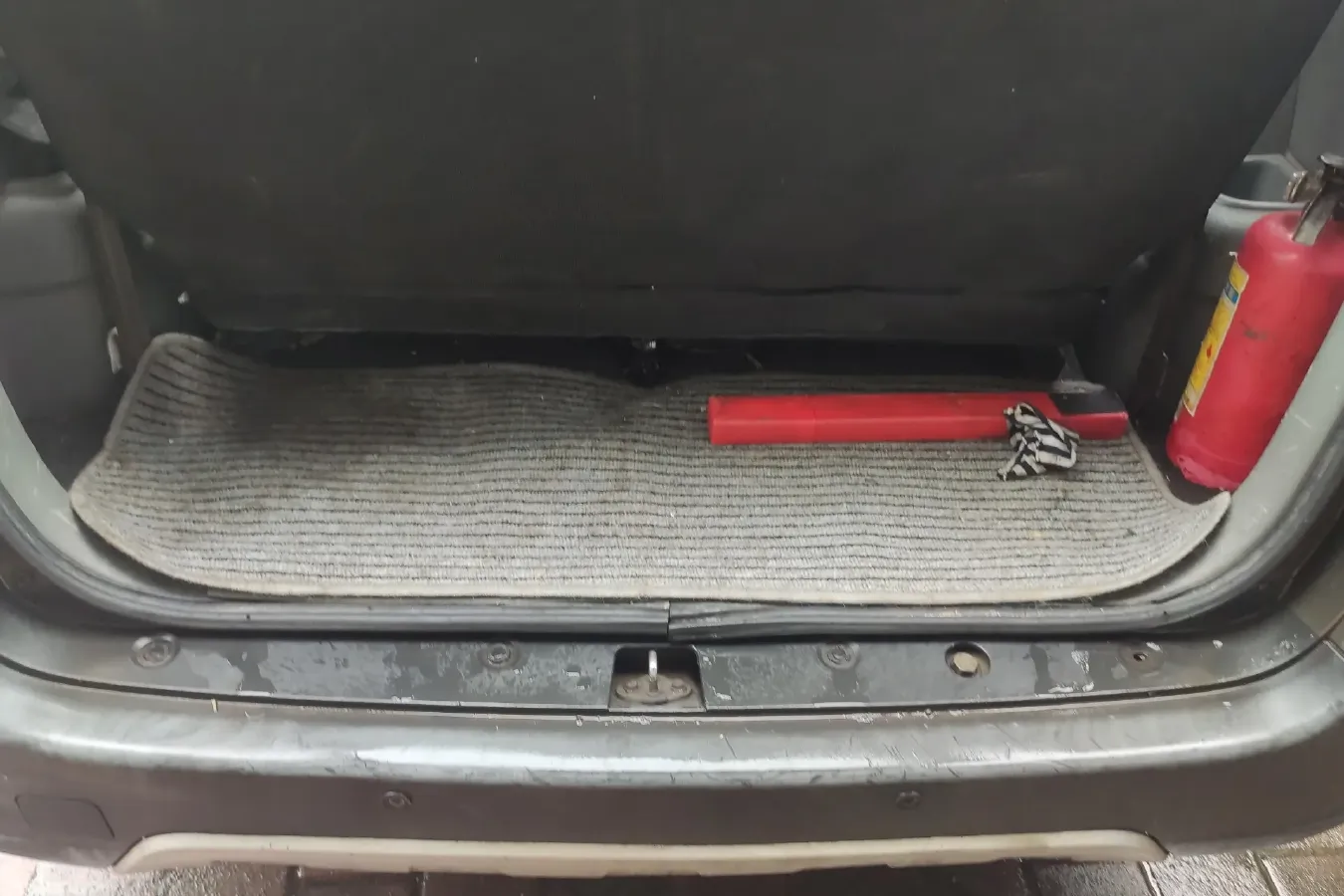 2013 FAW Senia S80 1.5L 109HP L4 5MT,autocango,china used car exporter,china ev exporter,chinese used car exporter,chinese used ev exporter