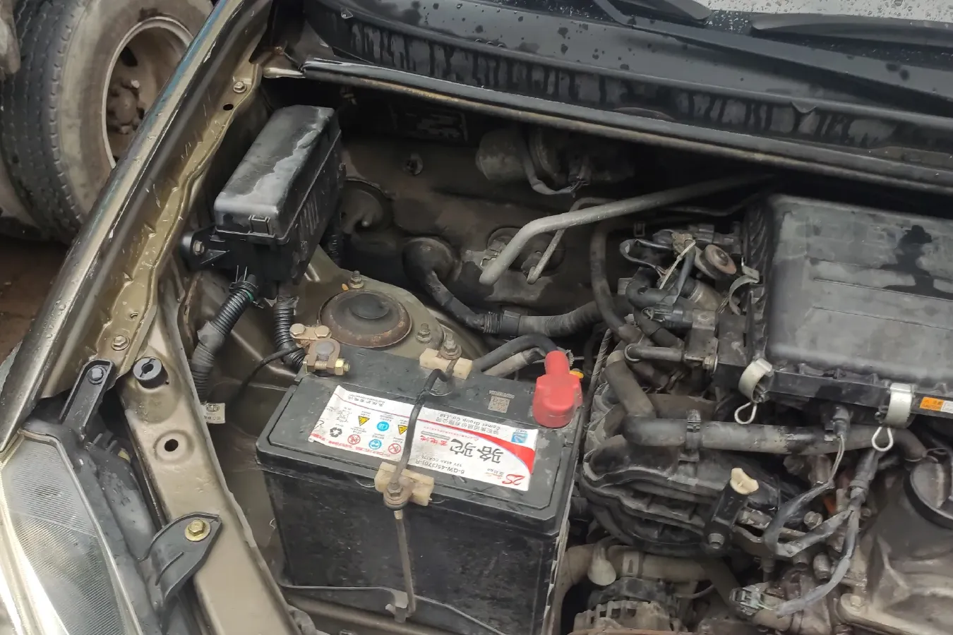 2013 FAW Senia S80 1.5L 109HP L4 5MT,autocango,china used car exporter,china ev exporter,chinese used car exporter,chinese used ev exporter