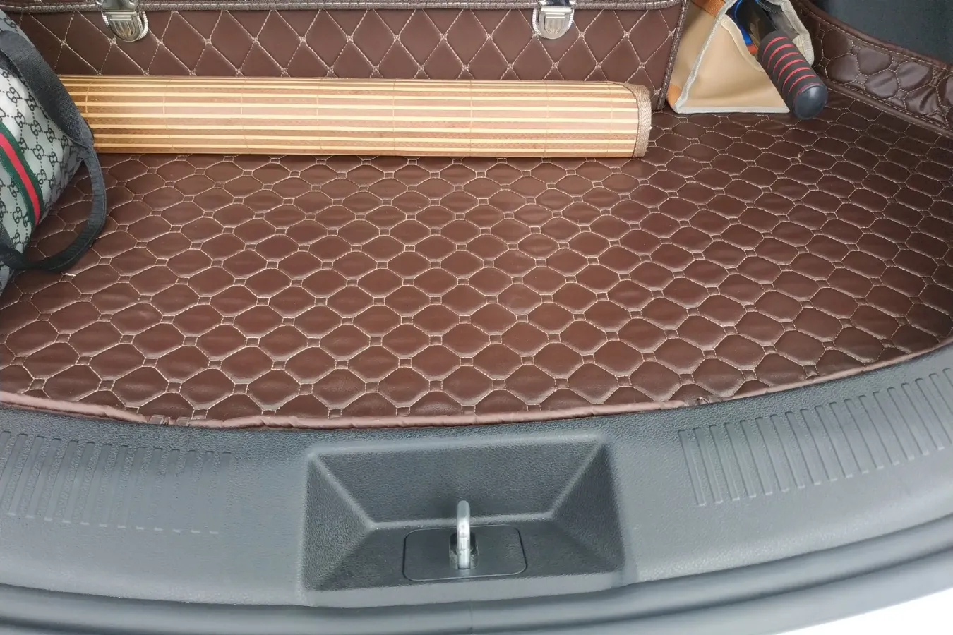 2016 BAIC WeiWang S50 1.5T 150HP L4 6MT,autocango,china used car exporter,china ev exporter,chinese used car exporter,chinese used ev exporter