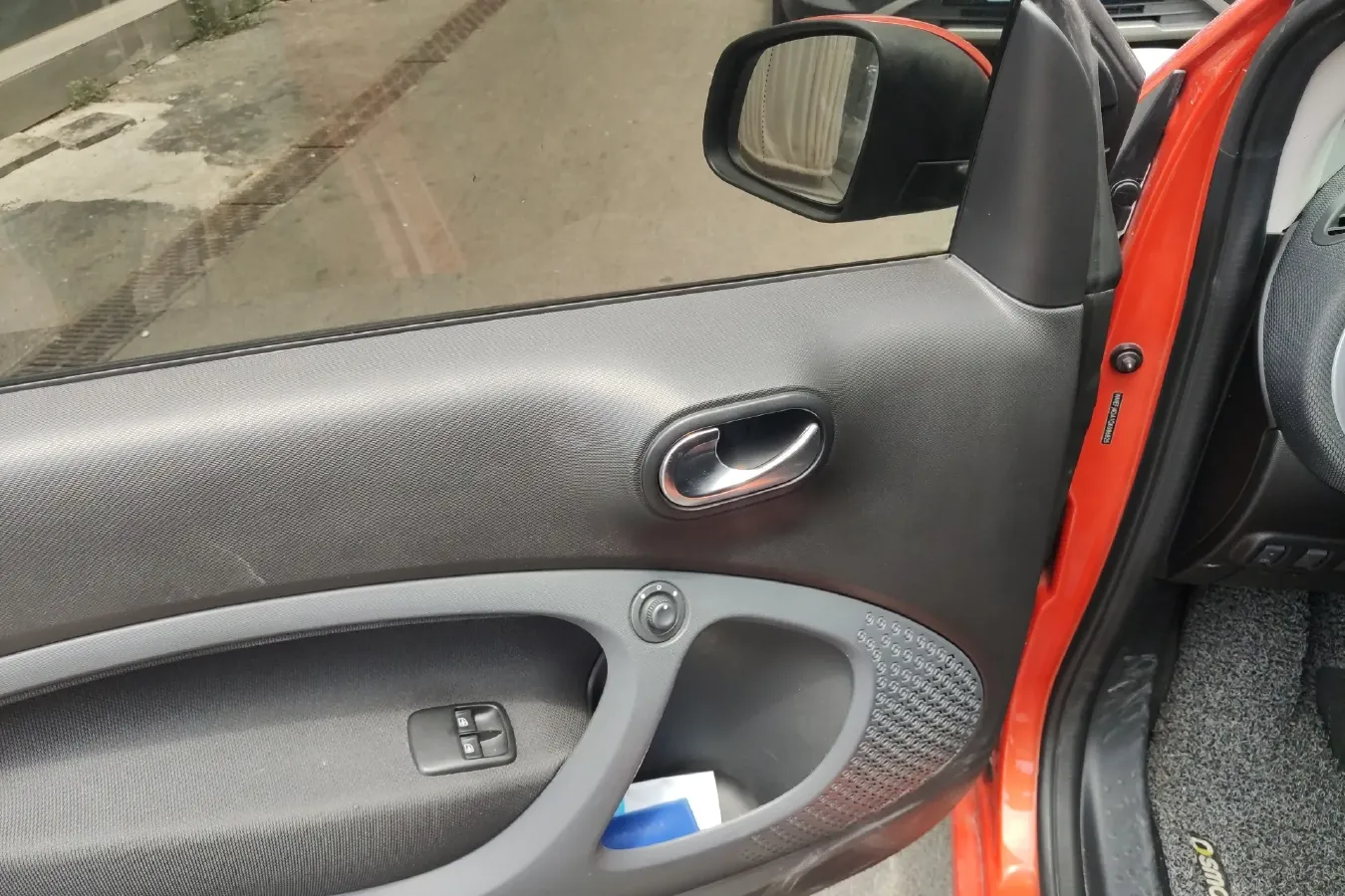 2015 Smart smart fortwo 1.0L 71HP L3 6DCT,autocango,china used car exporter,china ev exporter,chinese used car exporter,chinese used ev exporter