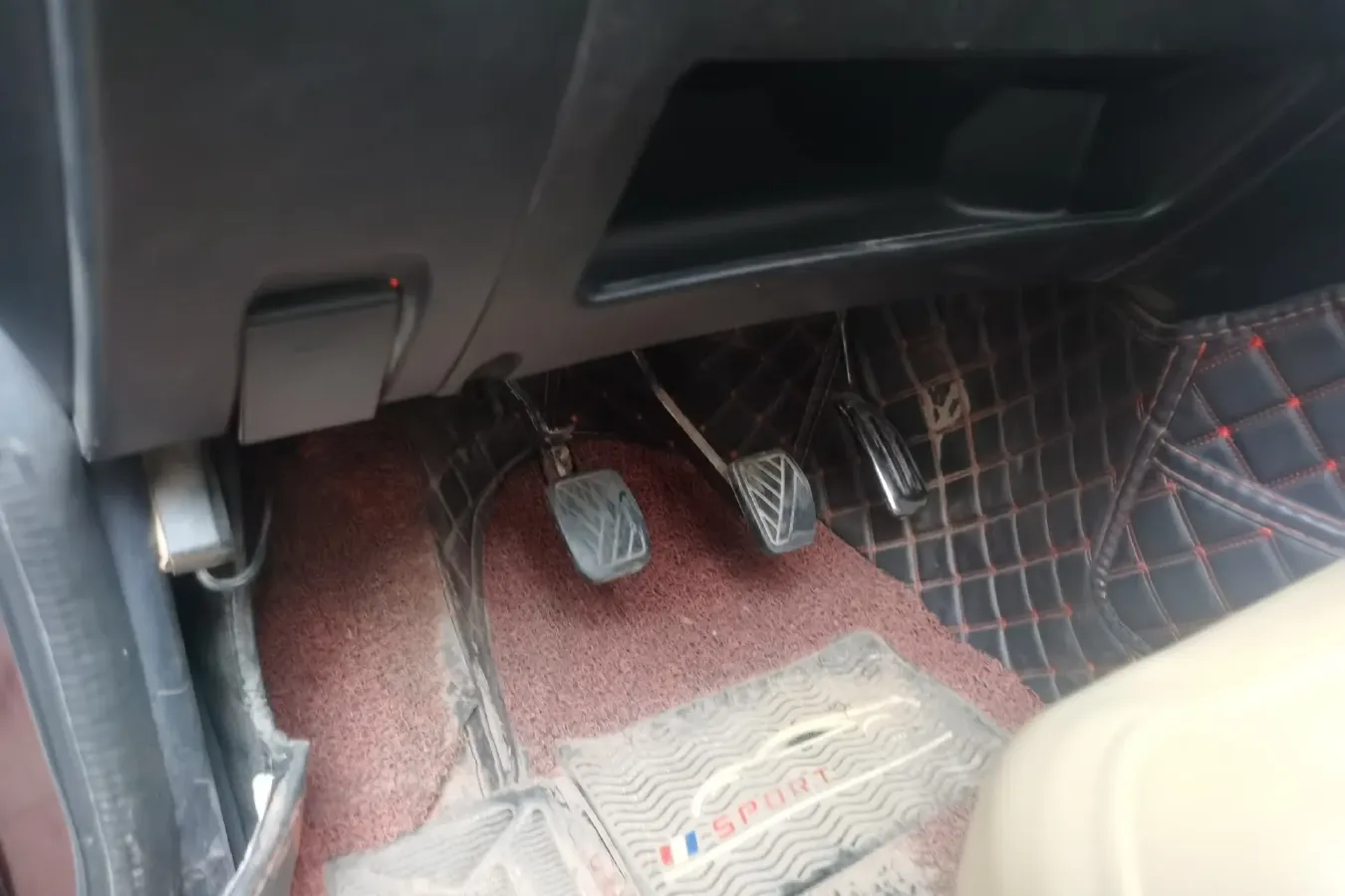 2014 ChangAn Kaicene Honor S 1.5L 106HP L4 5MT,autocango,china used car exporter,china ev exporter,chinese used car exporter,chinese used ev exporter