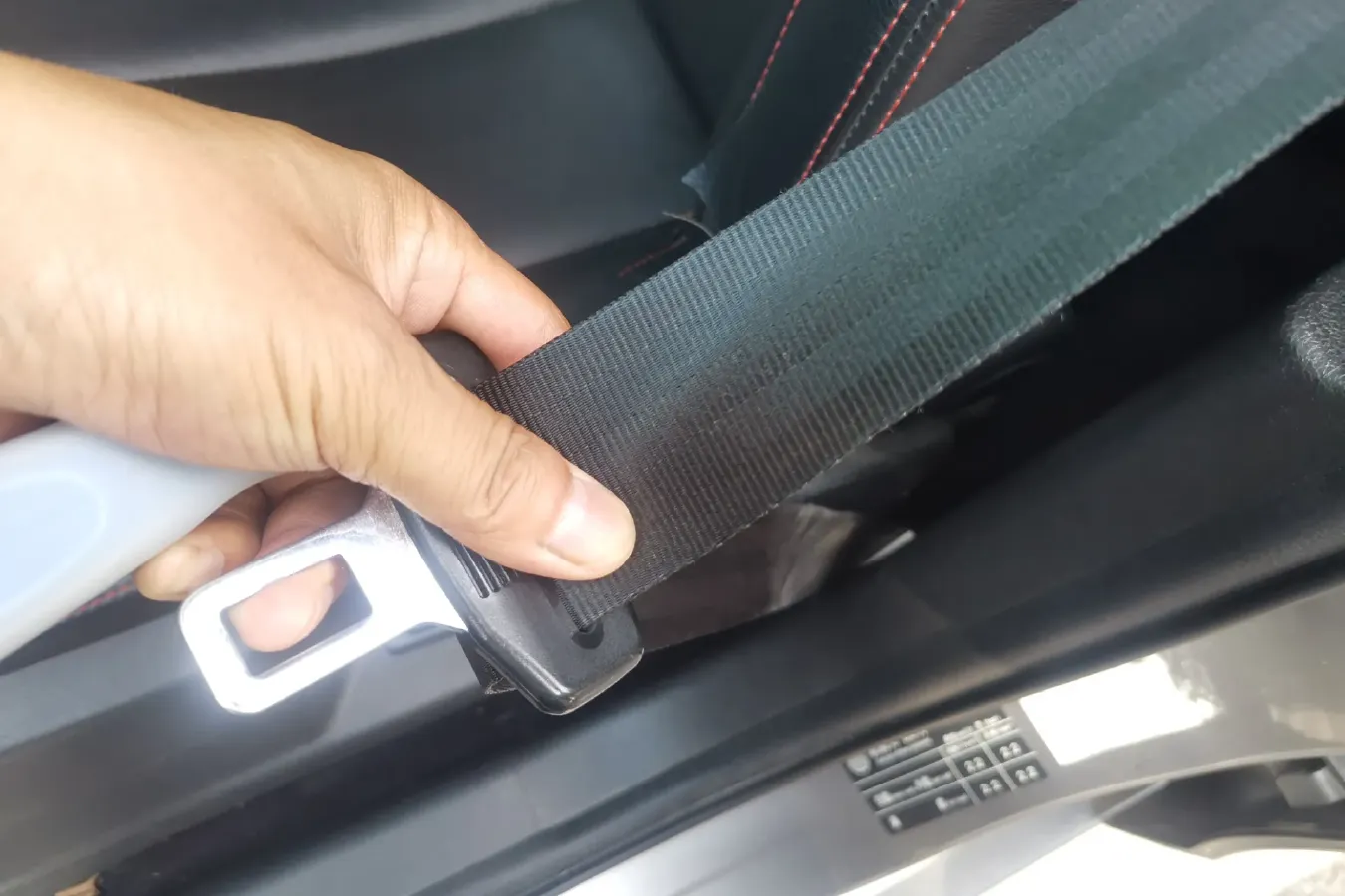 2012 Brilliance Auto V5 1.5T 136HP L4 5AT,autocango,china used car exporter,china ev exporter,chinese used car exporter,chinese used ev exporter