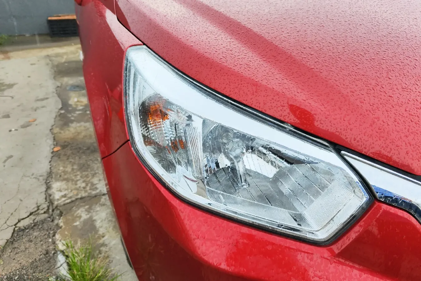 2015 Venucia R50 1.6L 117HP L4 4AT,autocango,china used car exporter,china ev exporter,chinese used car exporter,chinese used ev exporter