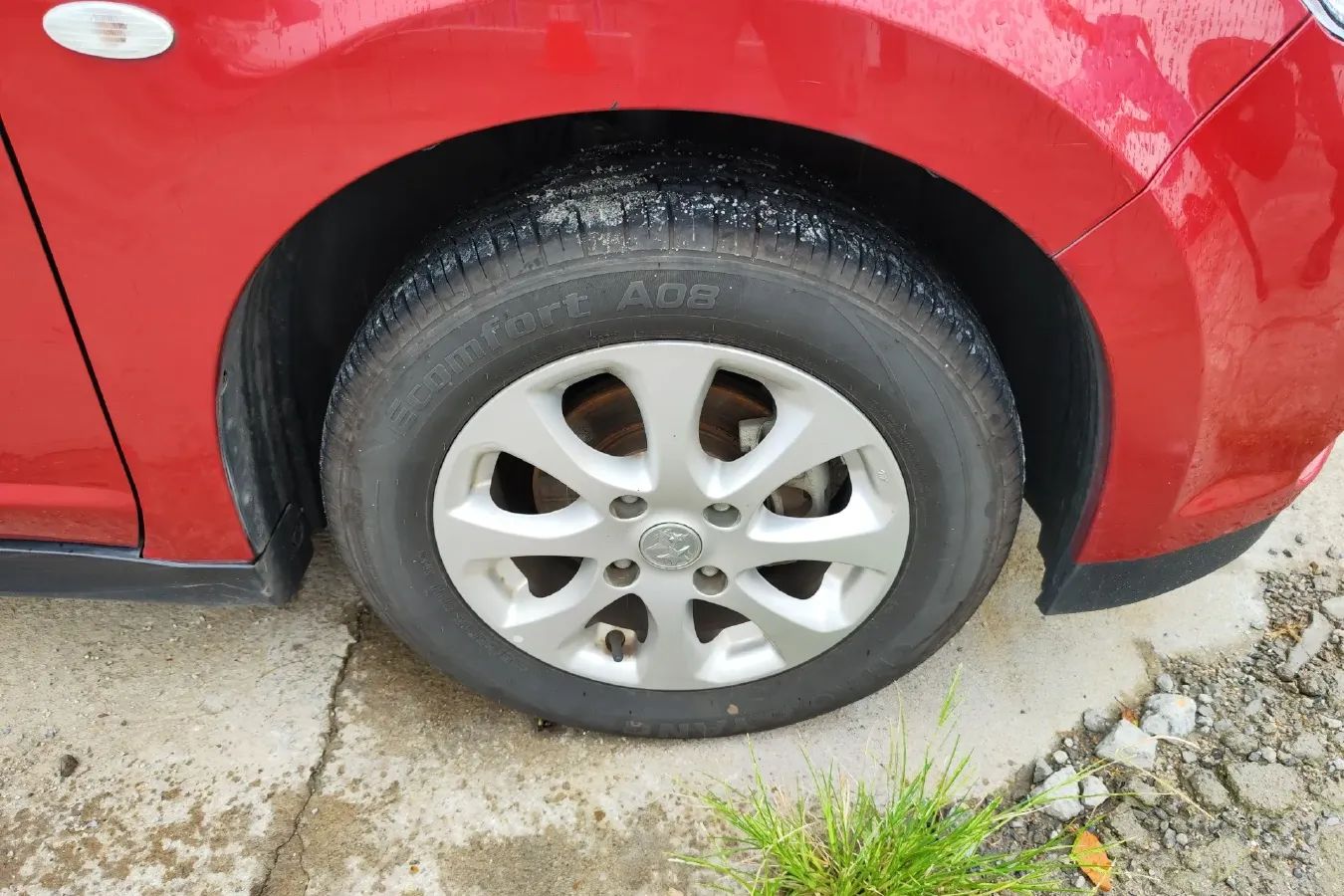 2015 Venucia R50 1.6L 117HP L4 4AT,autocango,china used car exporter,china ev exporter,chinese used car exporter,chinese used ev exporter