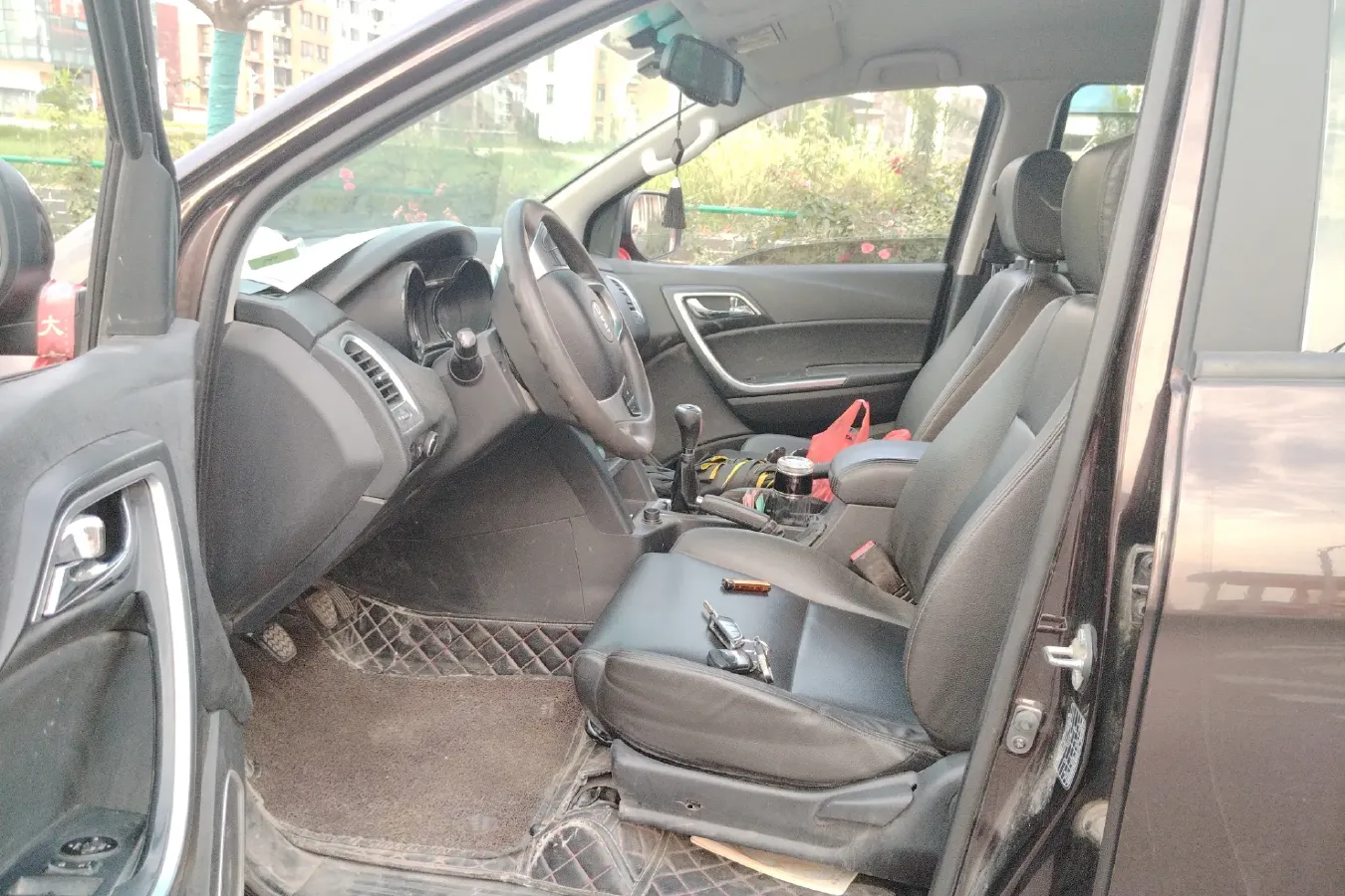 2018 JMC YuHu 5 2.4T 140HP L4 5MT,autocango,china used car exporter,china ev exporter,chinese used car exporter,chinese used ev exporter