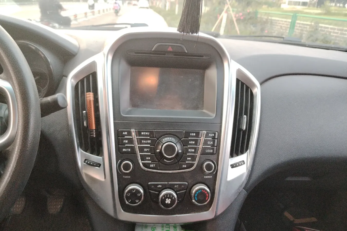 2018 JMC YuHu 5 2.4T 140HP L4 5MT,autocango,china used car exporter,china ev exporter,chinese used car exporter,chinese used ev exporter