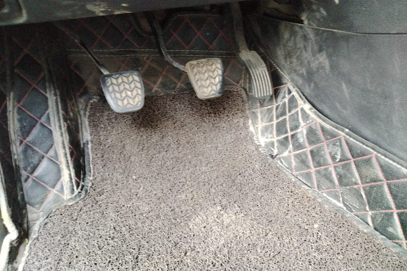 2018 JMC YuHu 5 2.4T 140HP L4 5MT,autocango,china used car exporter,china ev exporter,chinese used car exporter,chinese used ev exporter