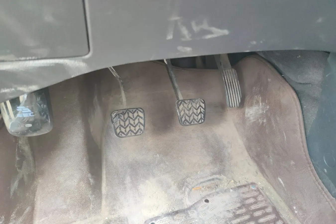 2016 DongFeng Aeolus AX3 1.5L 116HP L4 5MT,autocango,china used car exporter,china ev exporter,chinese used car exporter,chinese used ev exporter