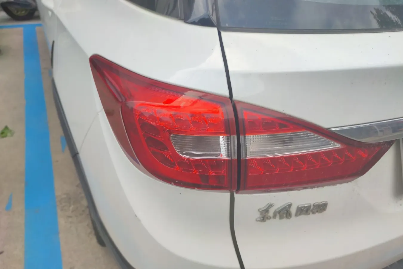 2016 DongFeng Aeolus AX3 1.5L 116HP L4 5MT,autocango,china used car exporter,china ev exporter,chinese used car exporter,chinese used ev exporter