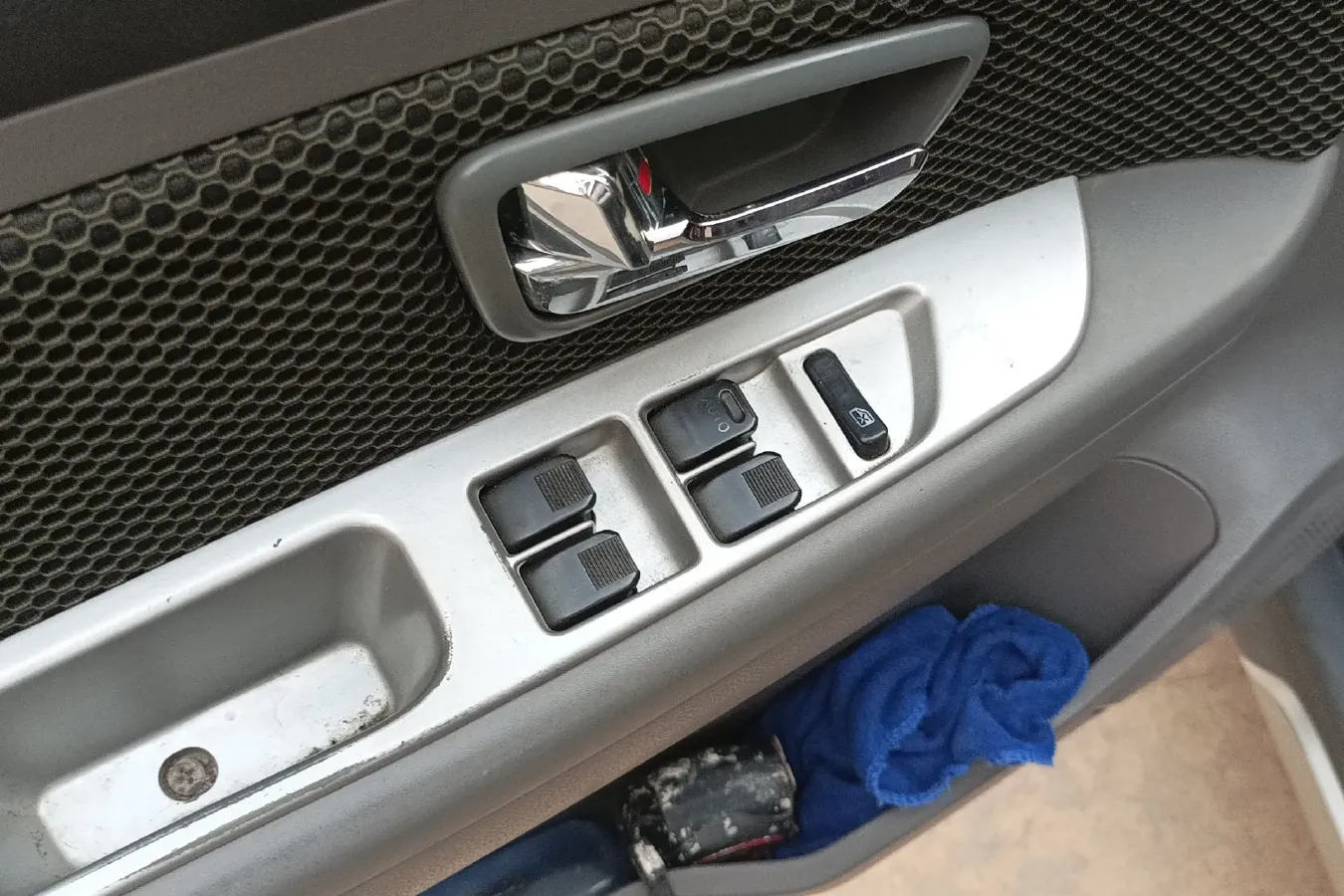 2014 FAW Senia S80 1.5L 109HP L4 5MT,autocango,china used car exporter,china ev exporter,chinese used car exporter,chinese used ev exporter