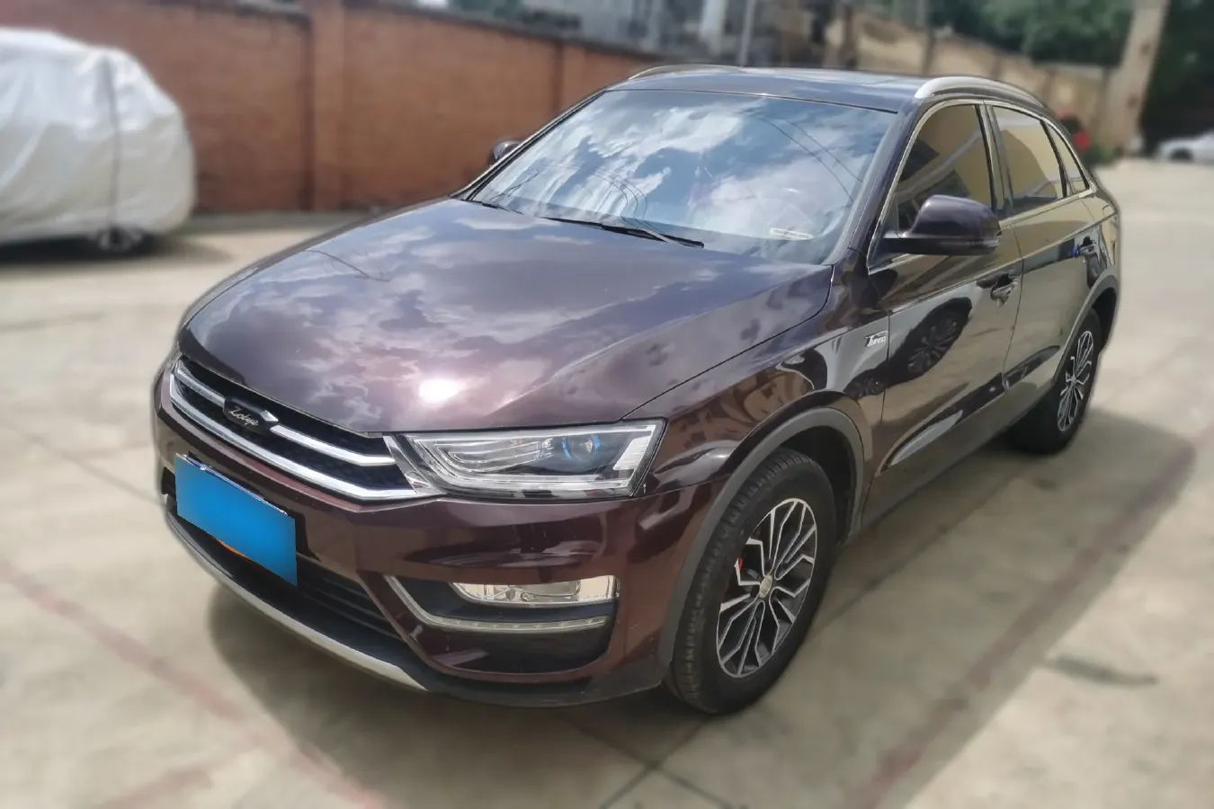 2017 Zotye SR7 1.5T 150HP L4 5MT,autocango,china used car exporter,china ev exporter,chinese used car exporter,chinese used ev exporter