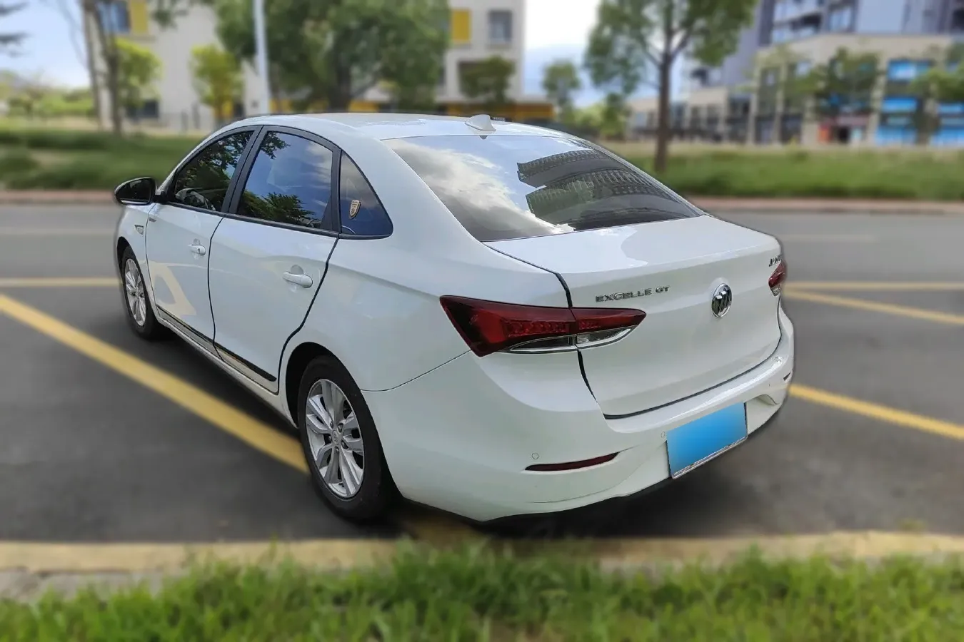 2021 Buick Excelle 1.5L 113HP L4 6AT,autocango,china used car exporter,china ev exporter,chinese used car exporter,chinese used ev exporter