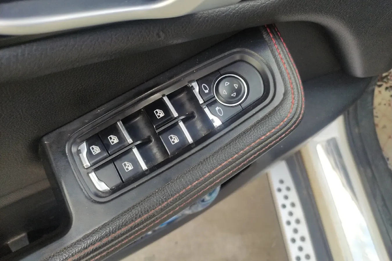 2017 Zotye Damy X5 1.5T 163HP L4 5MT,autocango,china used car exporter,china ev exporter,chinese used car exporter,chinese used ev exporter