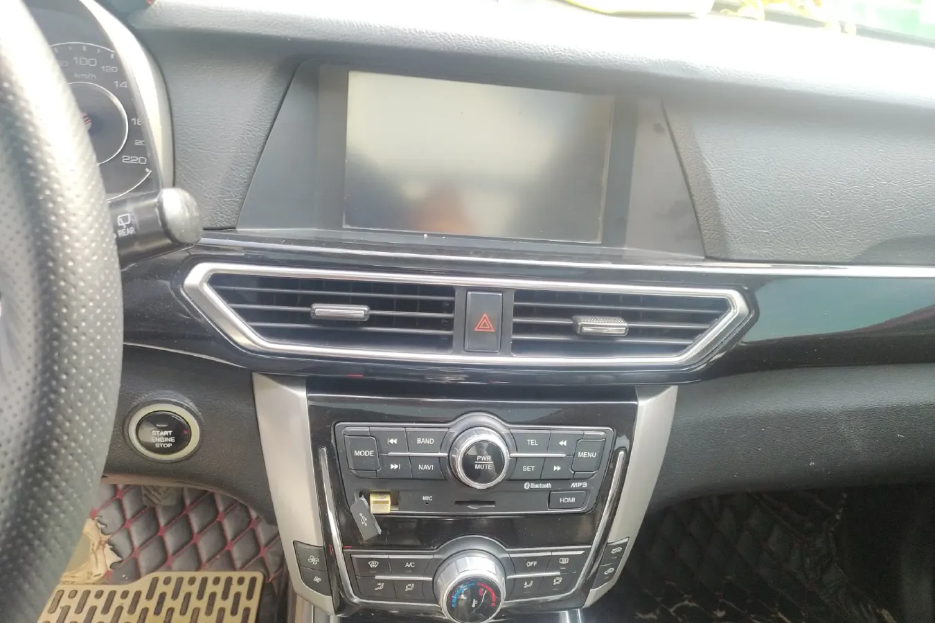 2017 Zotye Damy X5 1.5T 163HP L4 5MT,autocango,china used car exporter,china ev exporter,chinese used car exporter,chinese used ev exporter