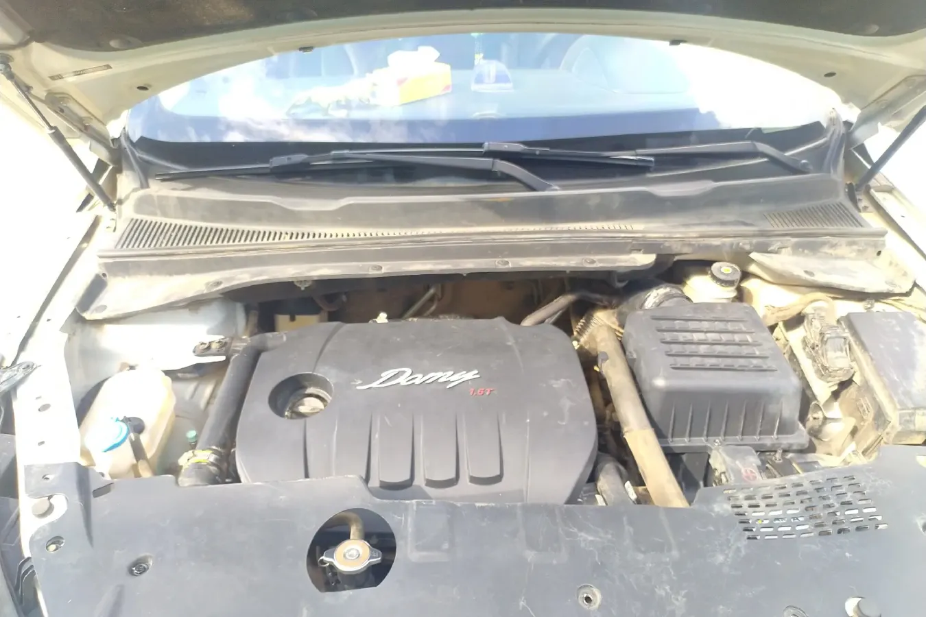 2017 Zotye Damy X5 1.5T 163HP L4 5MT,autocango,china used car exporter,china ev exporter,chinese used car exporter,chinese used ev exporter