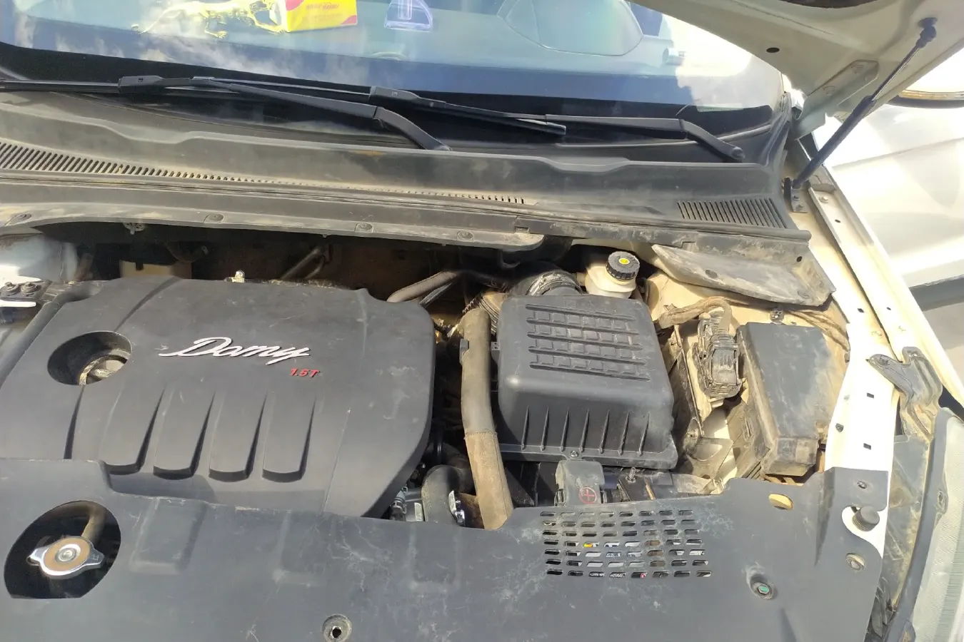 2017 Zotye Damy X5 1.5T 163HP L4 5MT,autocango,china used car exporter,china ev exporter,chinese used car exporter,chinese used ev exporter