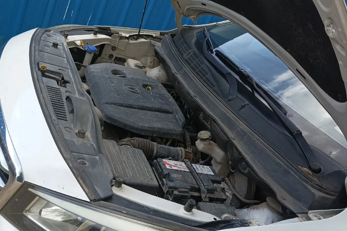 2017 ChangAn Linmax 1.6L 125HP L4 5MT,autocango,china used car exporter,china ev exporter,chinese used car exporter,chinese used ev exporter