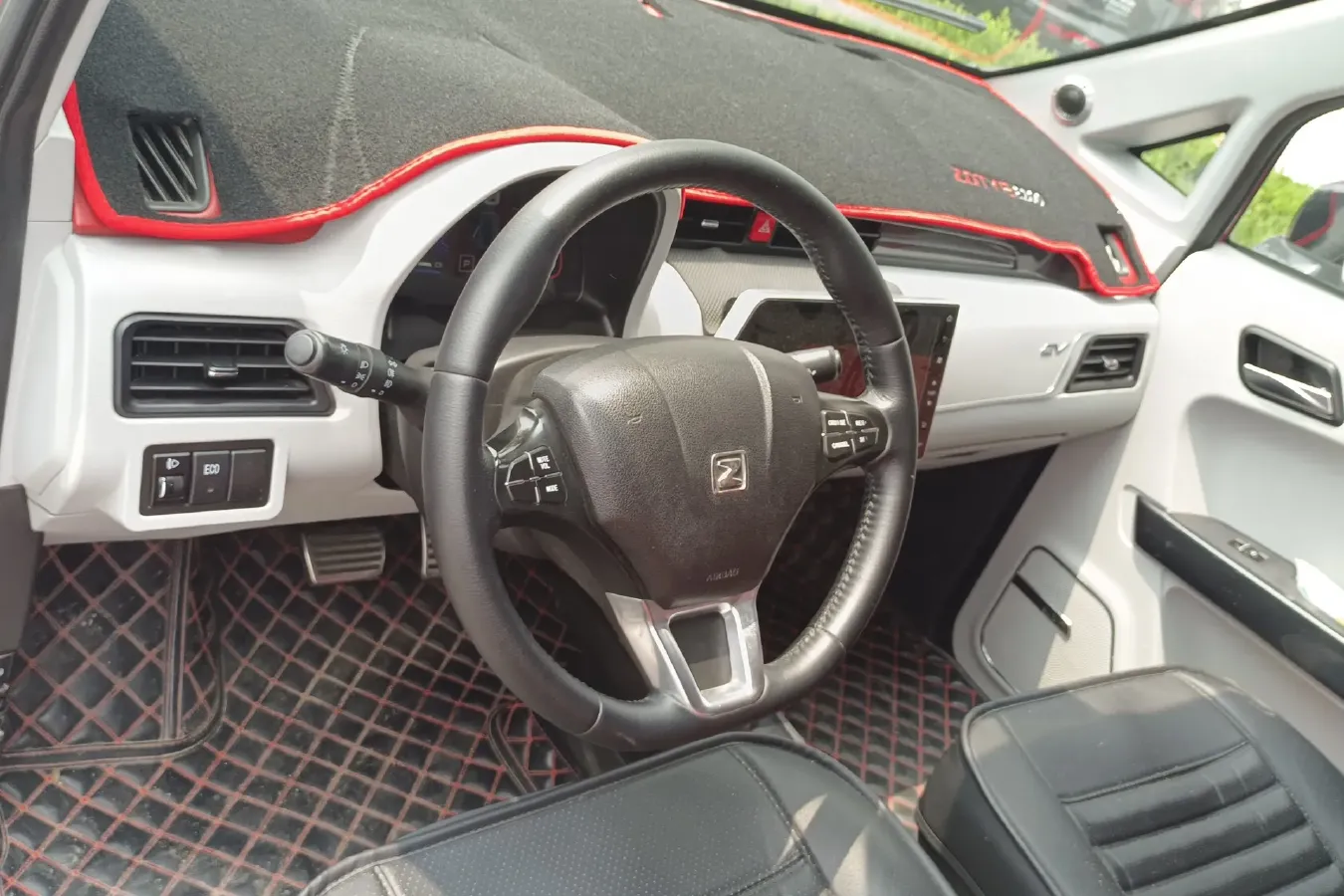 2016 Zotye E200 BEV 24.5KWH,autocango,china used car exporter,china ev exporter,chinese used car exporter,chinese used ev exporter