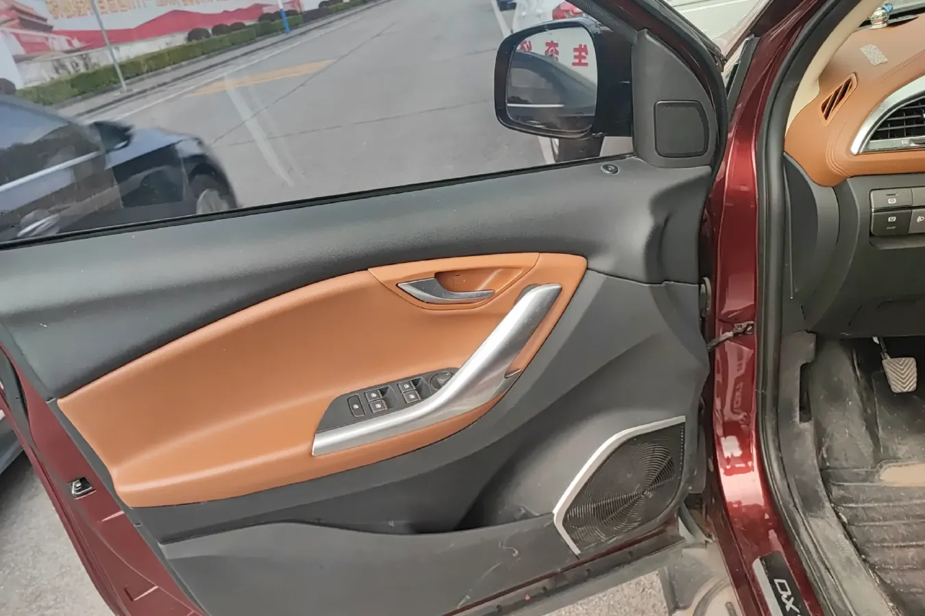 2016 Soueast DX7 1.5T 156HP L4 6MT,autocango,china used car exporter,china ev exporter,chinese used car exporter,chinese used ev exporter