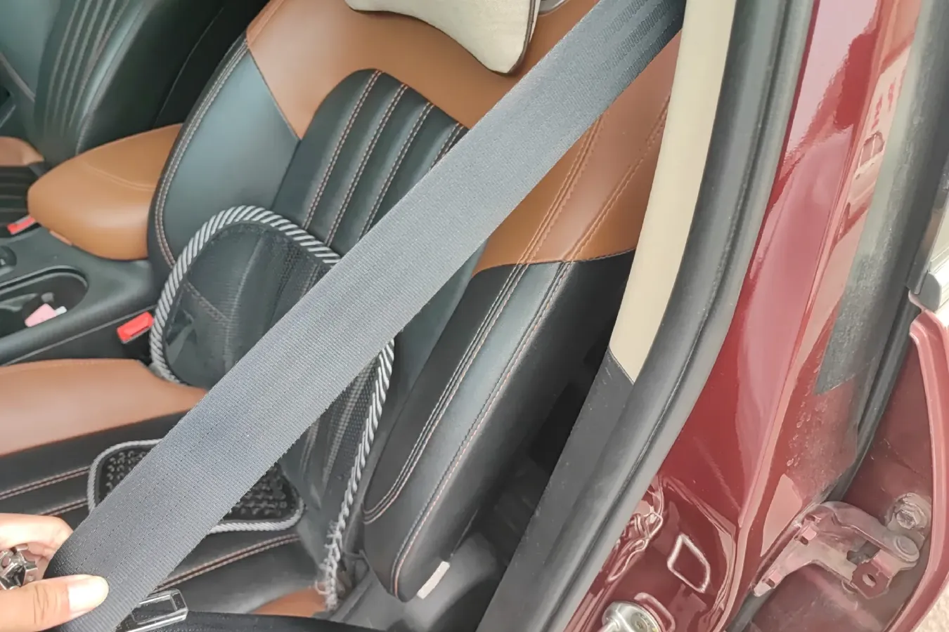 2016 Soueast DX7 1.5T 156HP L4 6MT,autocango,china used car exporter,china ev exporter,chinese used car exporter,chinese used ev exporter