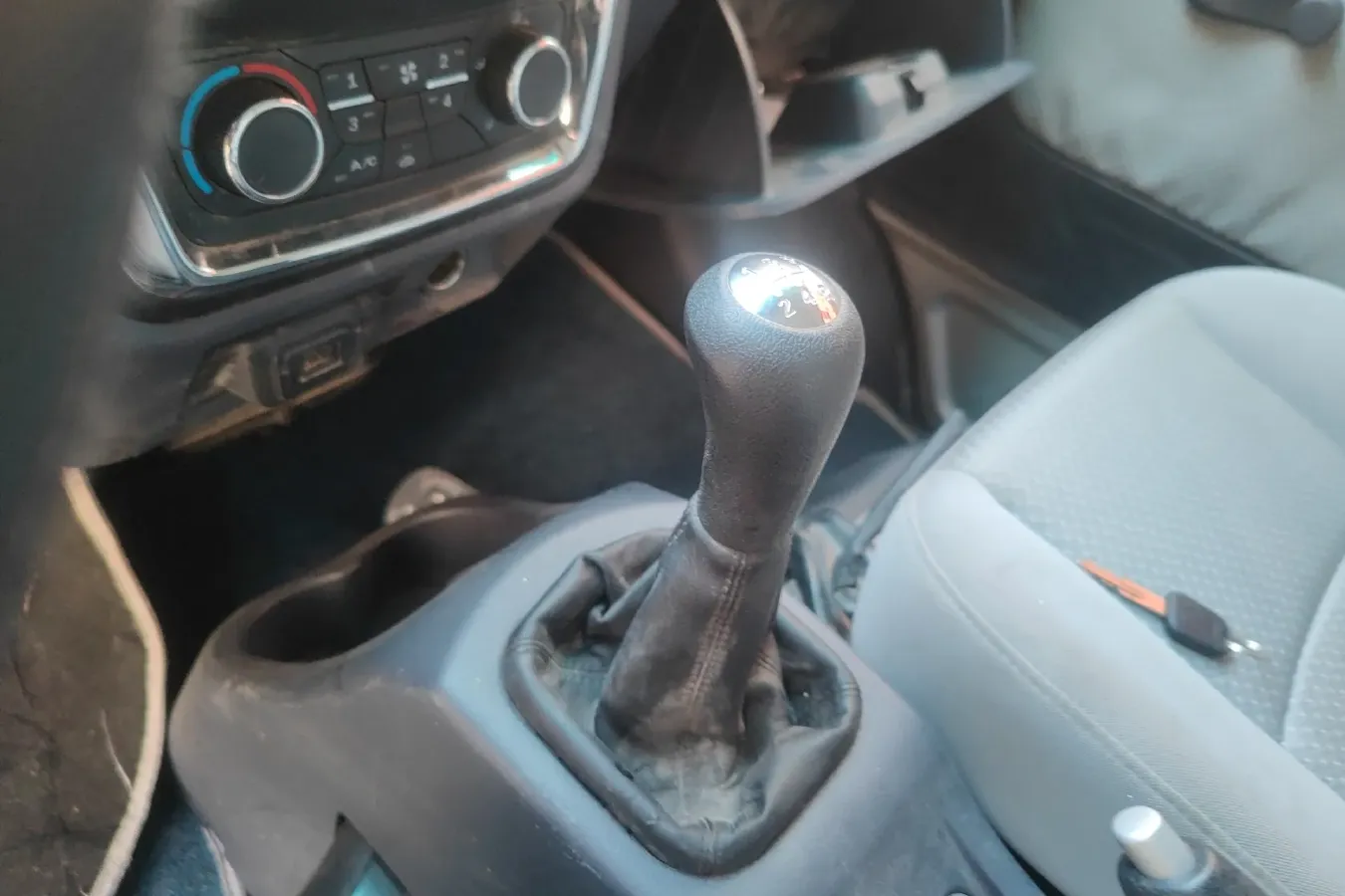 2018 JinBei T5 1.5L 109HP L4 5MT,autocango,china used car exporter,china ev exporter,chinese used car exporter,chinese used ev exporter