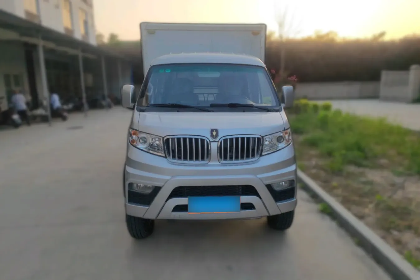 2018 JinBei T5 1.5L 109HP L4 5MT,autocango,china used car exporter,china ev exporter,chinese used car exporter,chinese used ev exporter