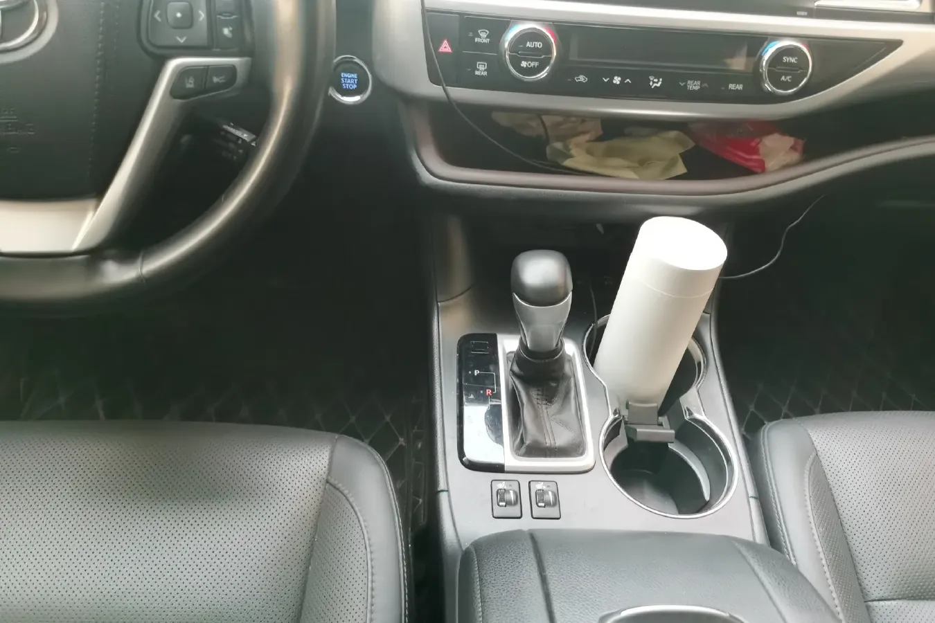 2018 Toyota Highlander 2.0T 220HP L4 6AT,autocango,china used car exporter,china ev exporter,chinese used car exporter,chinese used ev exporter