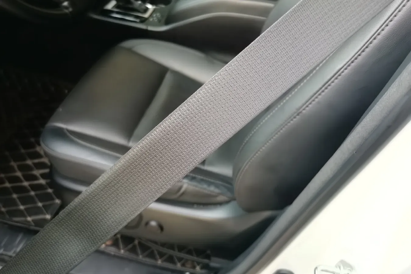 2018 Toyota Highlander 2.0T 220HP L4 6AT,autocango,china used car exporter,china ev exporter,chinese used car exporter,chinese used ev exporter