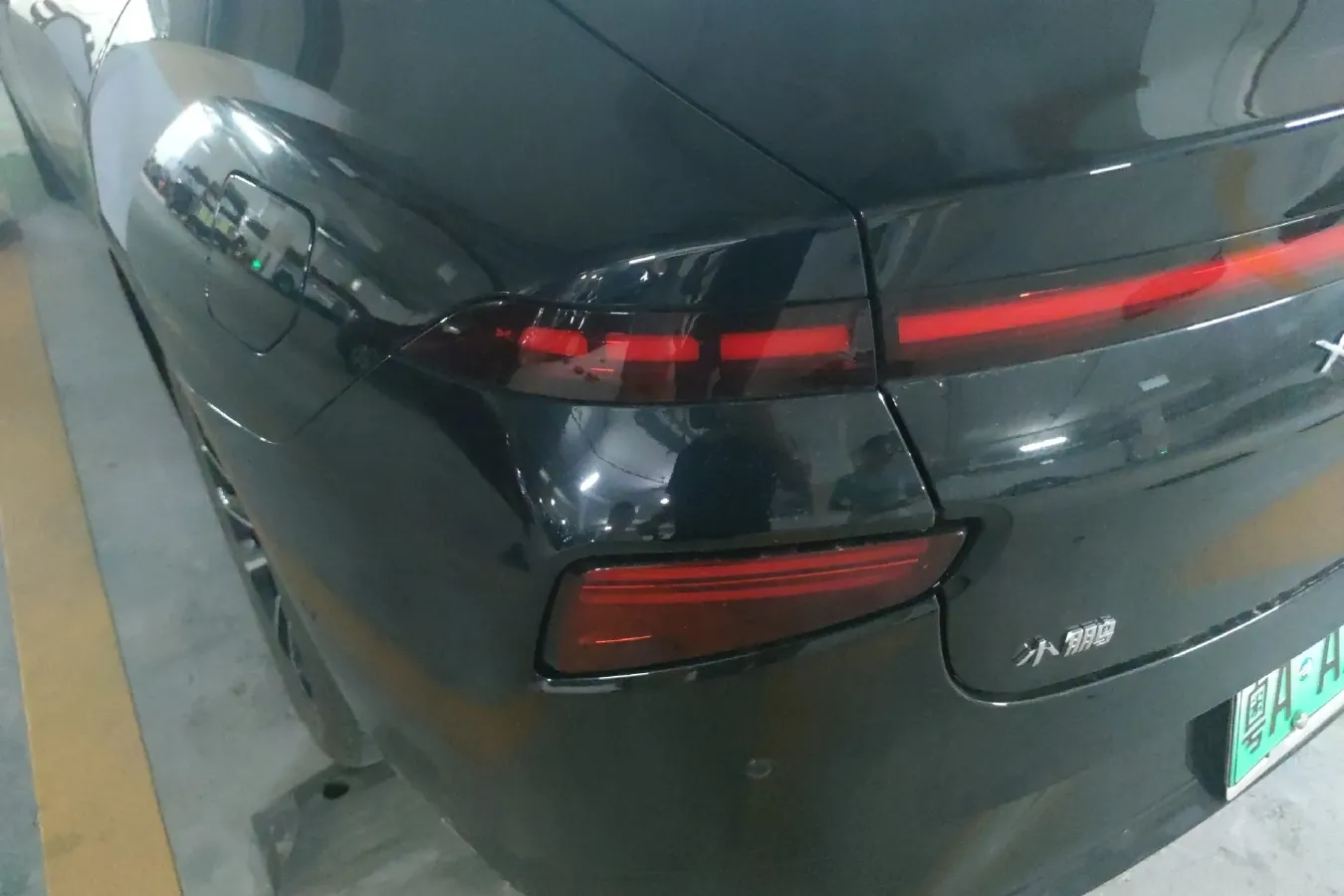 2022 Xpeng P7 BEV 77.9KWH,autocango,china used car exporter,china ev exporter,chinese used car exporter,chinese used ev exporter