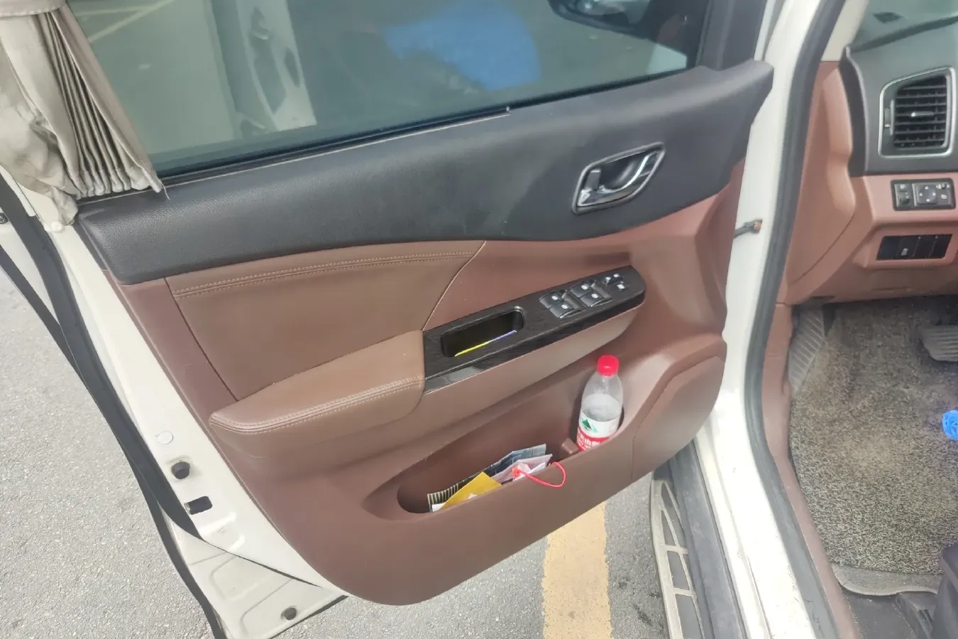 2016 DongFeng Forthing SX6 1.6L 122HP L4 CVT,autocango,china used car exporter,china ev exporter,chinese used car exporter,chinese used ev exporter