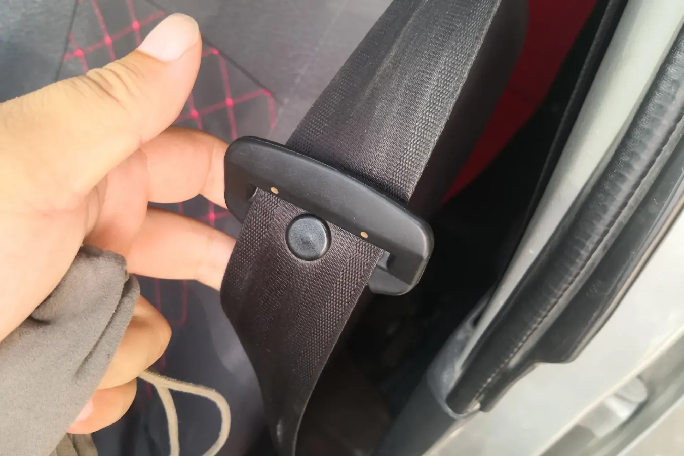 2013 Suzuki Wagon R X5 1.4L 97HP L4 5MT,autocango,china used car exporter,china ev exporter,chinese used car exporter,chinese used ev exporter