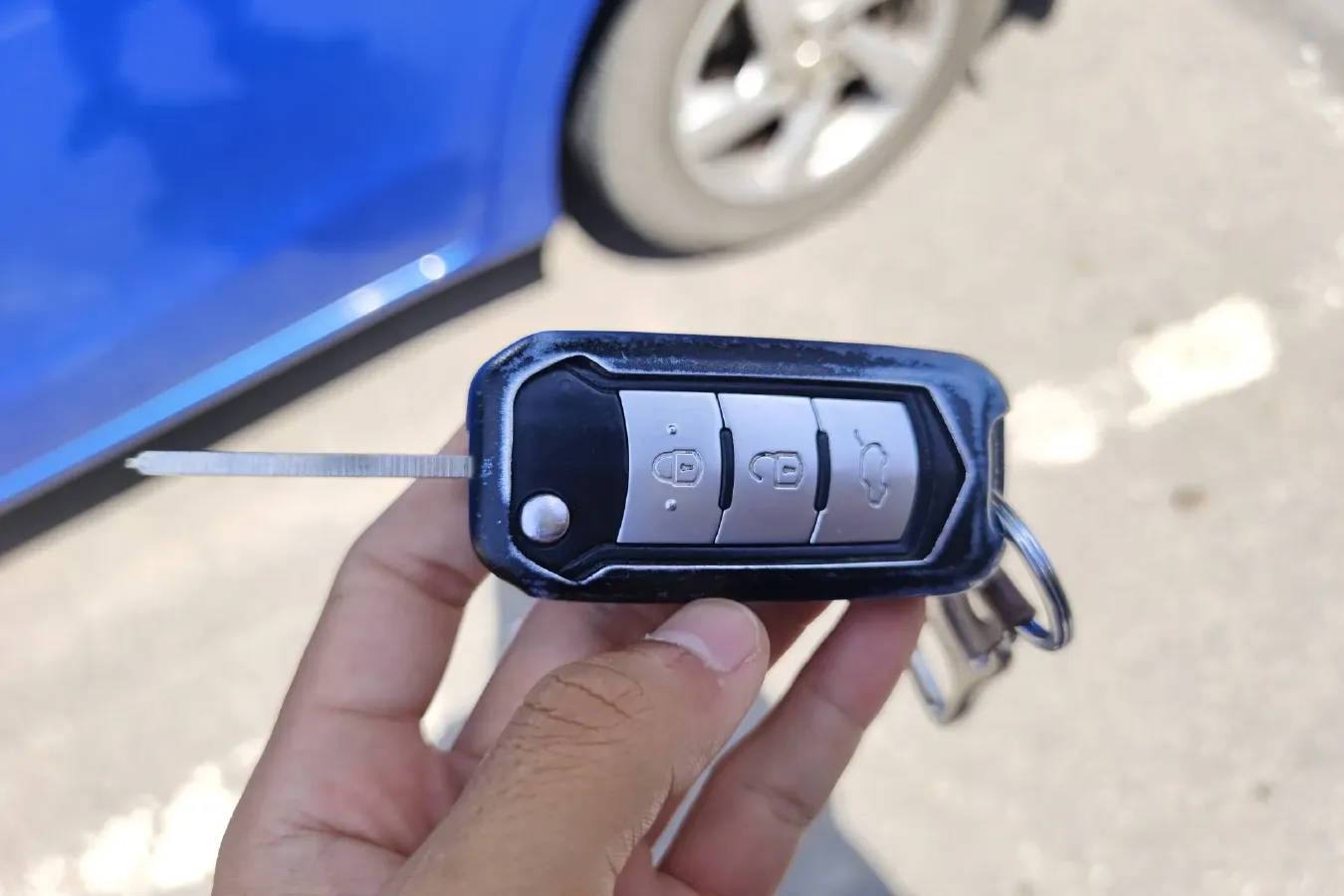 2013 GAC Trumpchi GA3 1.6L 122HP L4 5MT,autocango,china used car exporter,china ev exporter,chinese used car exporter,chinese used ev exporter