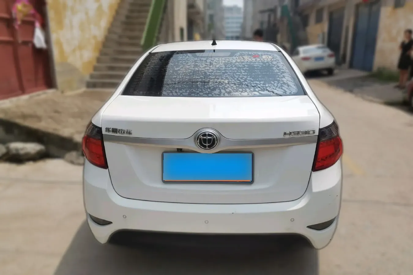 2013 Brilliance Auto H330 1.5L 105HP L4 5MT,autocango,china used car exporter,china ev exporter,chinese used car exporter,chinese used ev exporter