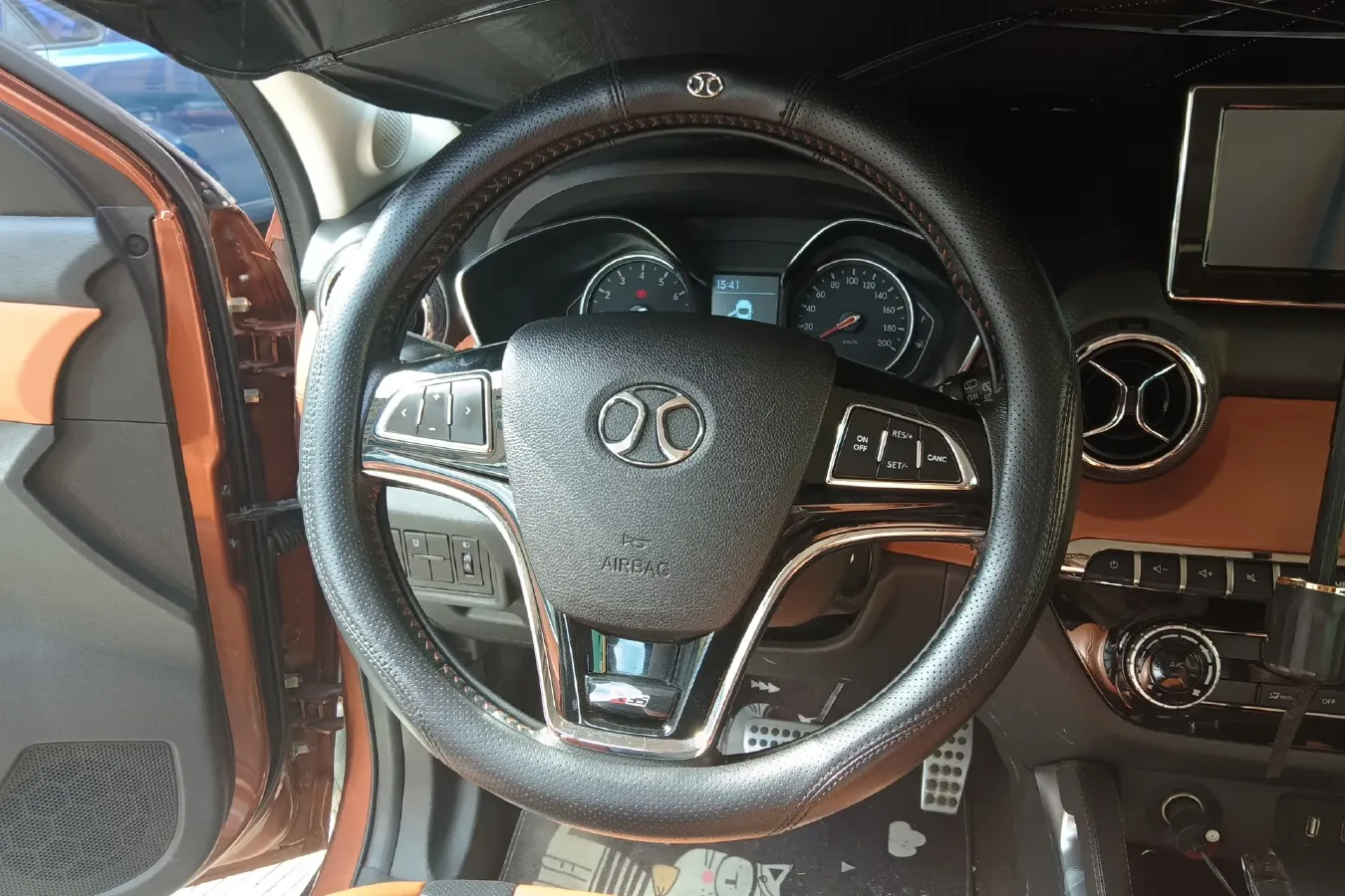 2016 BeiJing Auto Senova X35 1.5L 116HP L4 4AT,autocango,china used car exporter,china ev exporter,chinese used car exporter,chinese used ev exporter