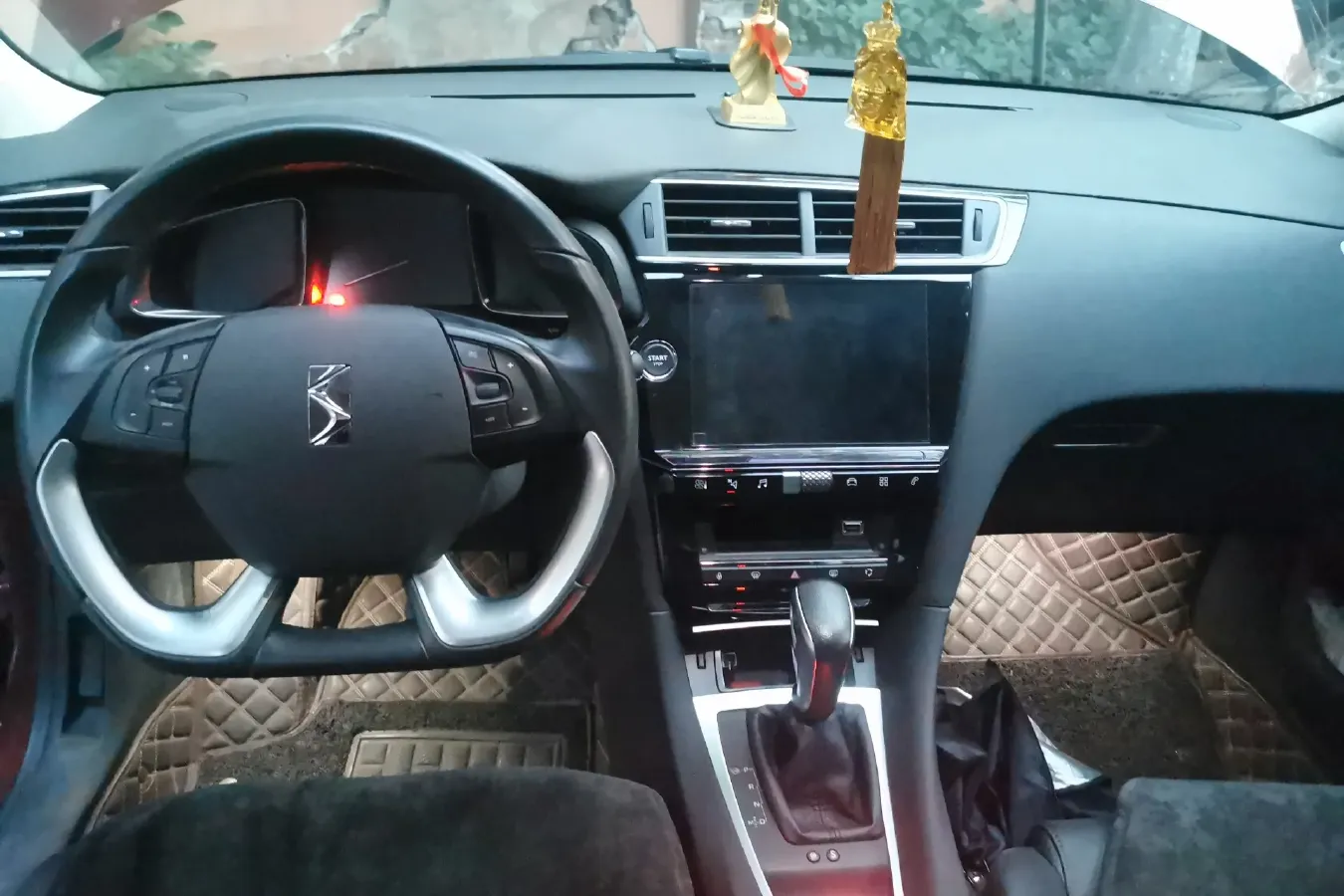 2018 DS 4S 1.6T 167HP L4 6AT,autocango,china used car exporter,china ev exporter,chinese used car exporter,chinese used ev exporter