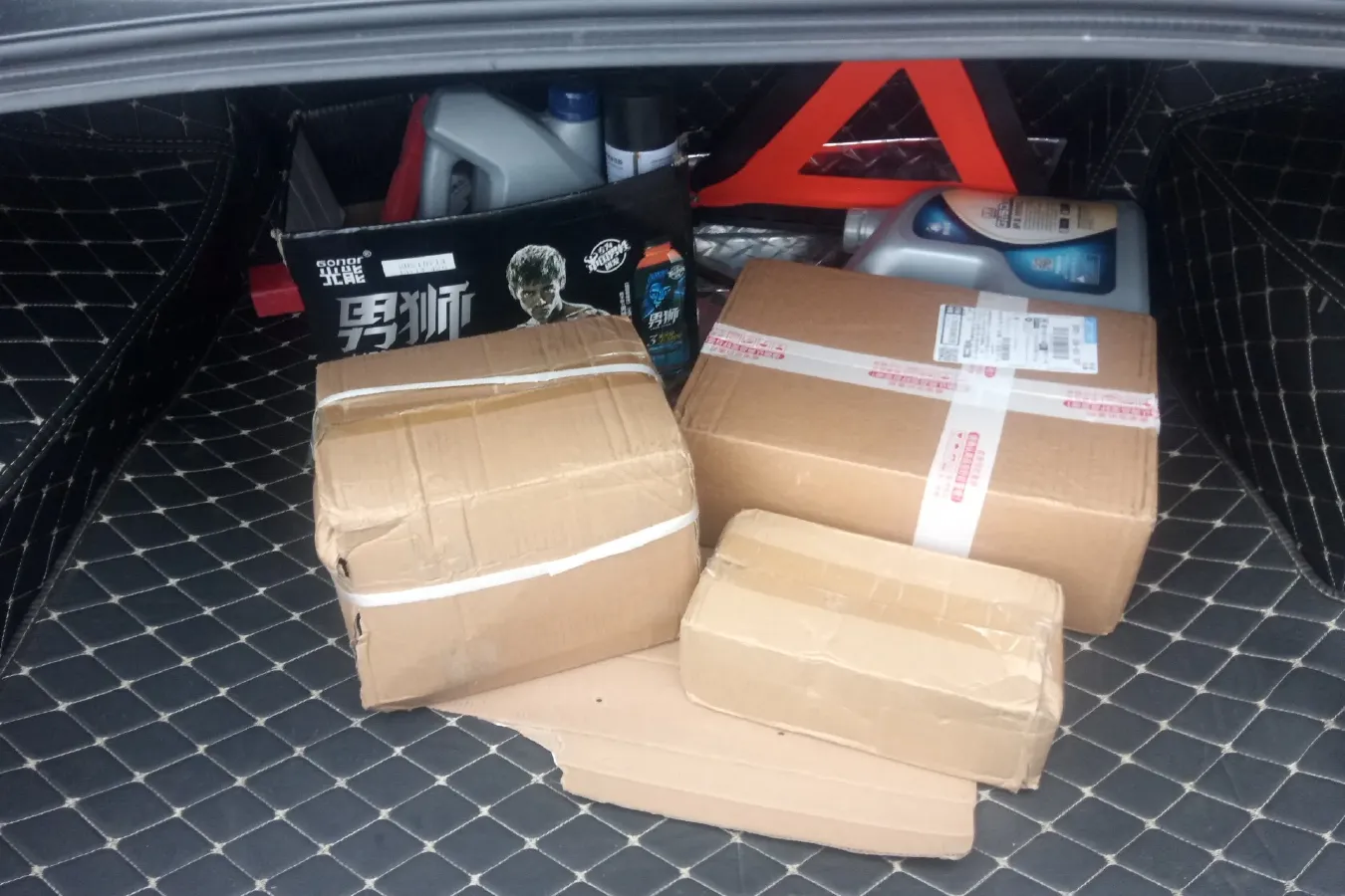 2010 Chery A3 1.6L 119HP L4 5MT,autocango,china used car exporter,china ev exporter,chinese used car exporter,chinese used ev exporter