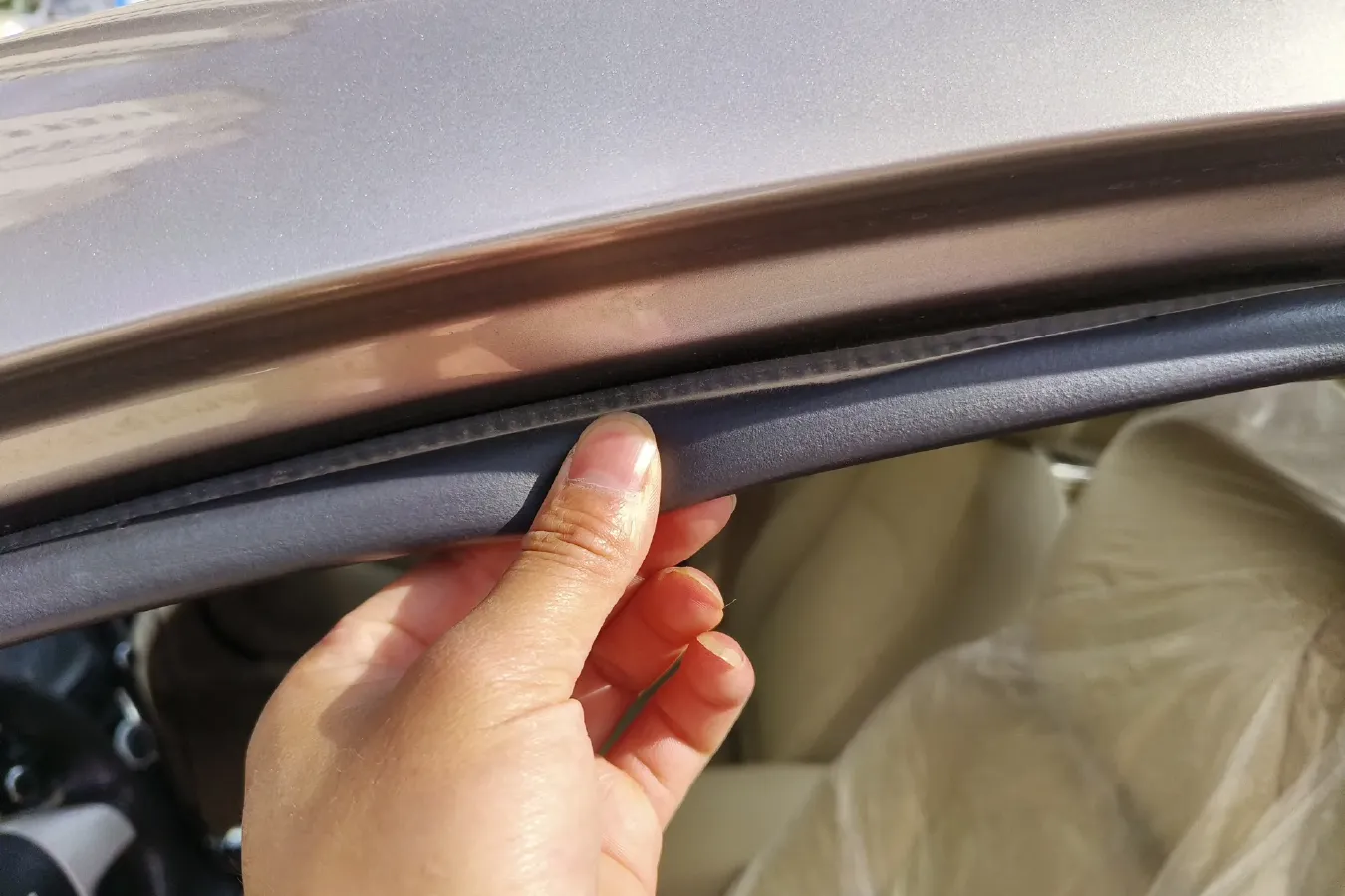 2012 HaiMa Family 1.6L 120HP L4 CVT,autocango,china used car exporter,china ev exporter,chinese used car exporter,chinese used ev exporter