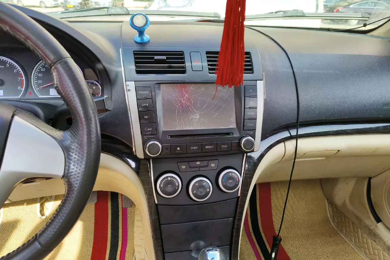 2012 HaiMa Family 1.6L 120HP L4 CVT,autocango,china used car exporter,china ev exporter,chinese used car exporter,chinese used ev exporter