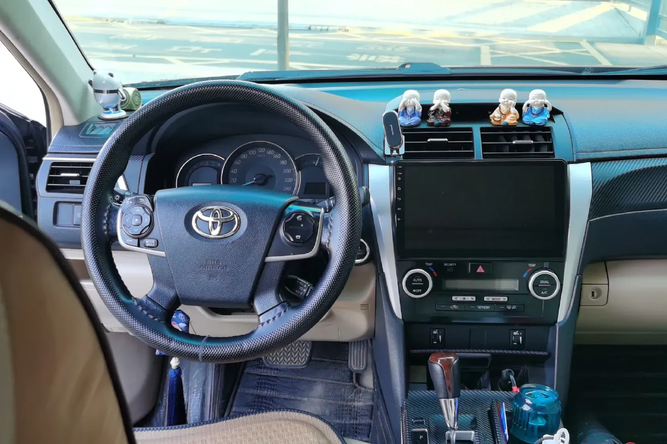 2012 Toyota Camry 2.5L 184HP L4 6AT,autocango,china used car exporter,china ev exporter,chinese used car exporter,chinese used ev exporter