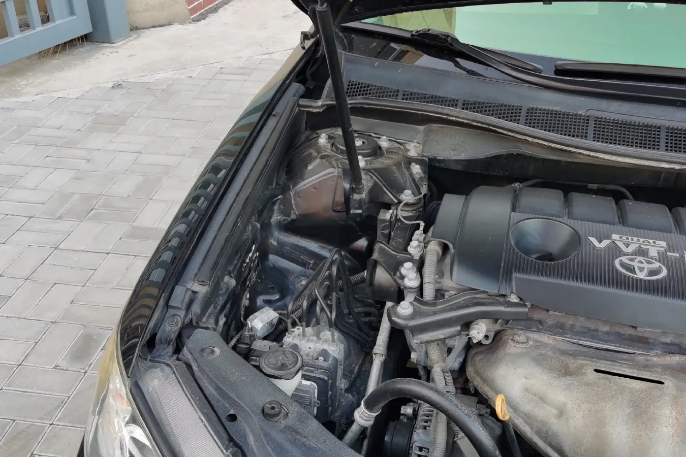 2012 Toyota Camry 2.5L 184HP L4 6AT,autocango,china used car exporter,china ev exporter,chinese used car exporter,chinese used ev exporter