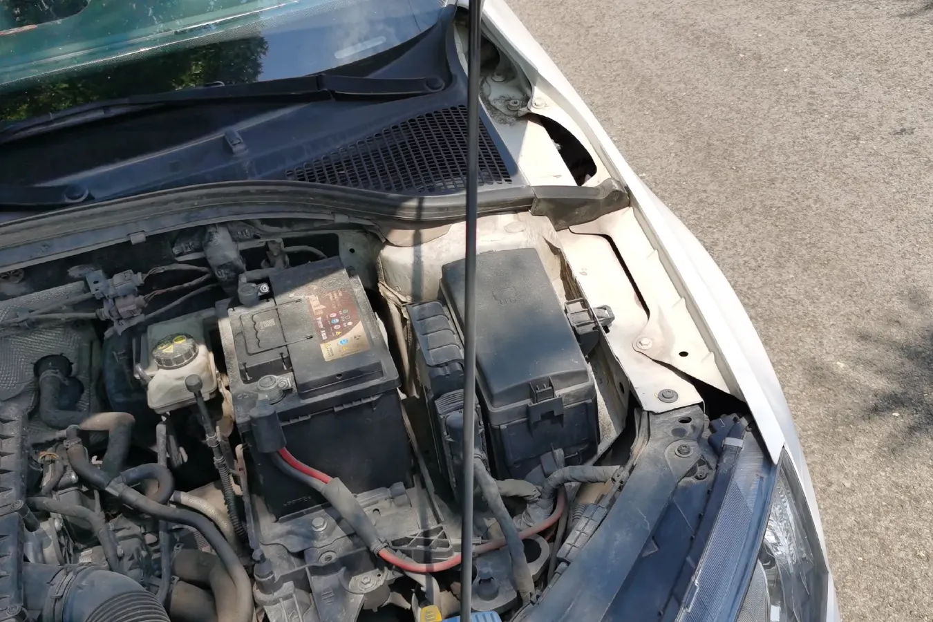 2015 Skoda Octavia 1.6L 110HP L4 6AT,autocango,china used car exporter,china ev exporter,chinese used car exporter,chinese used ev exporter