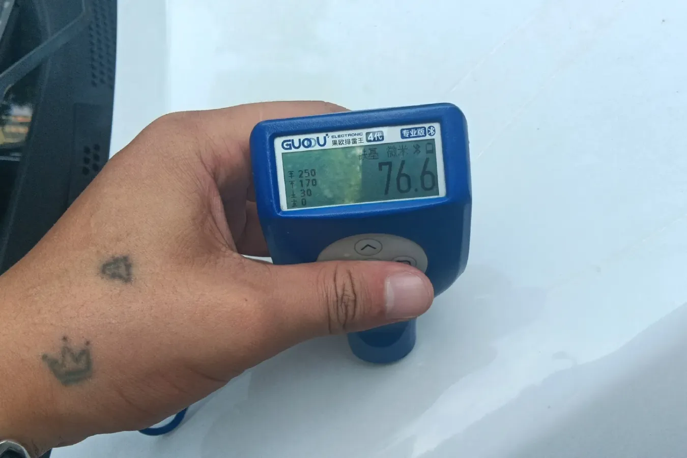 2013 Venucia R50 1.6L 117HP L4 4AT,autocango,china used car exporter,china ev exporter,chinese used car exporter,chinese used ev exporter