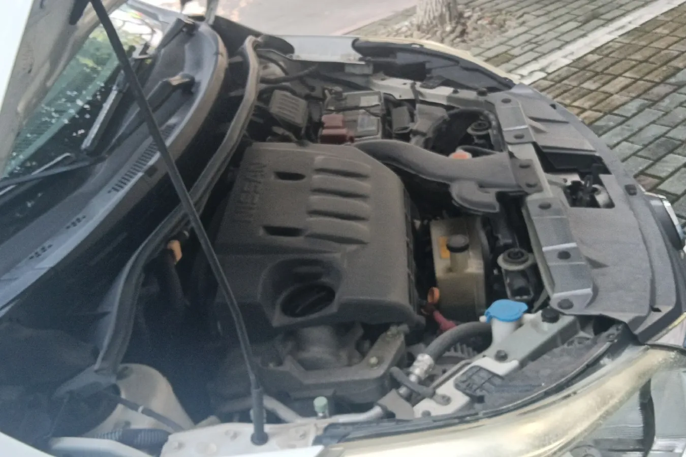 2013 Venucia R50 1.6L 117HP L4 4AT,autocango,china used car exporter,china ev exporter,chinese used car exporter,chinese used ev exporter