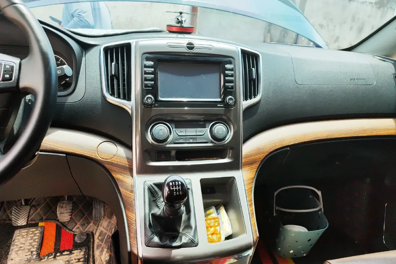 2021 DongFeng Forthing LingZhi Plus 2.0L 133HP L4 6MT,autocango,china used car exporter,china ev exporter,chinese used car exporter,chinese used ev exporter